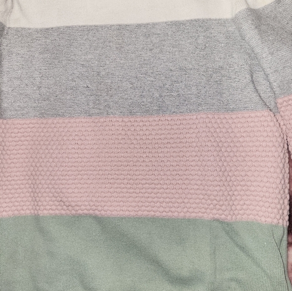H&M color block sweater - Picture 2 of 6